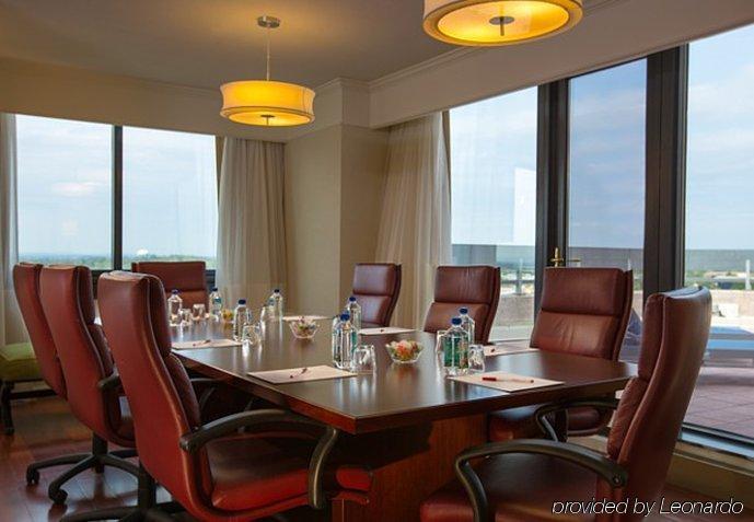 Hotel Washington Dulles Marriott 3*