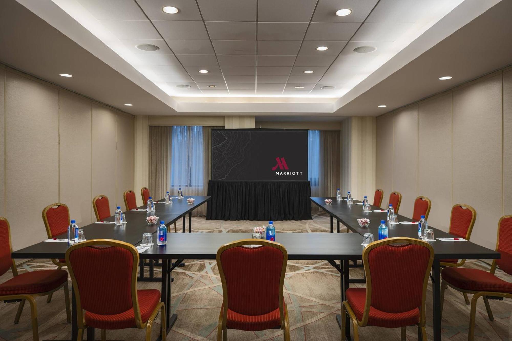 Washington Dulles Marriott Hotel