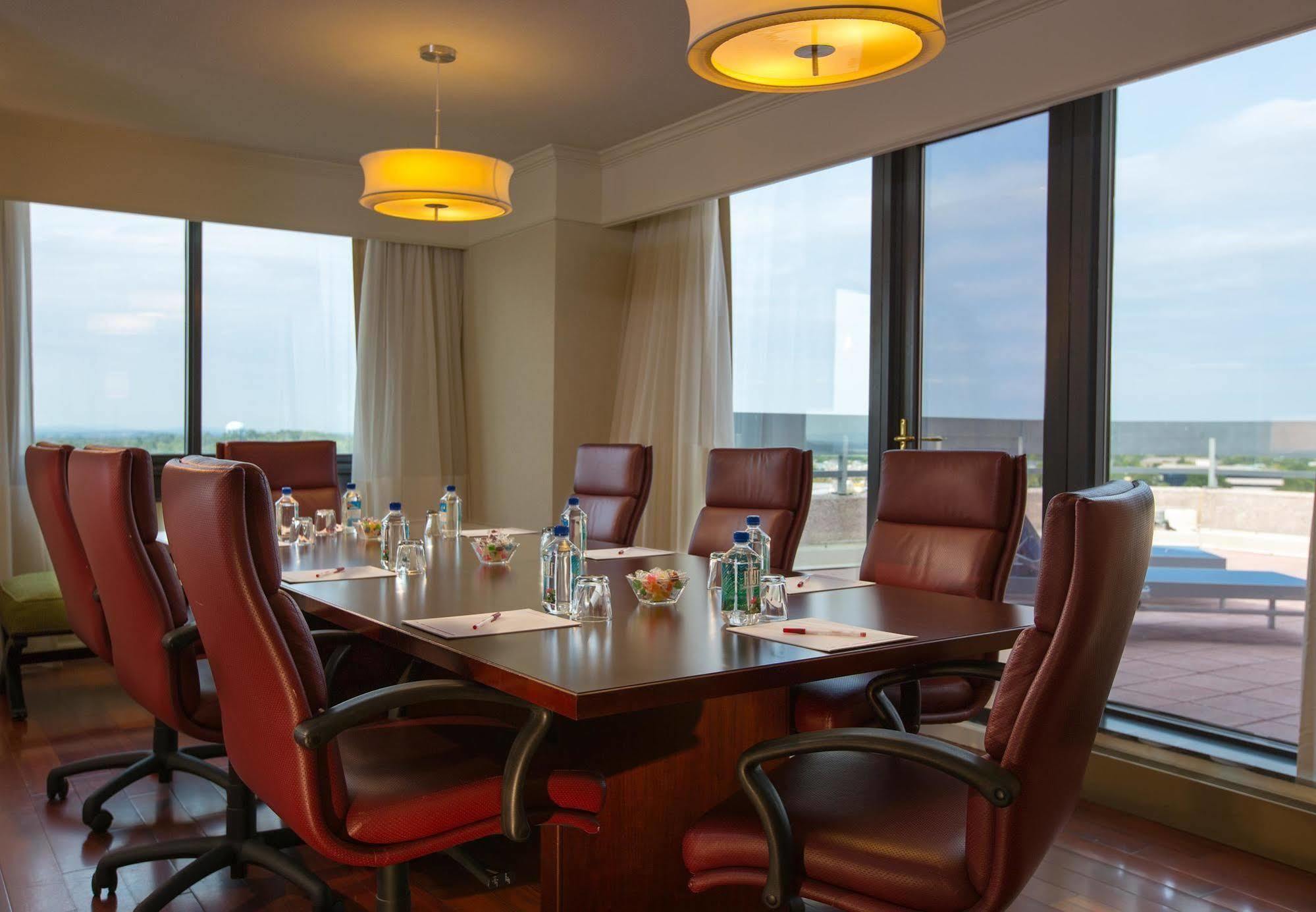 Hotel Washington Dulles Marriott