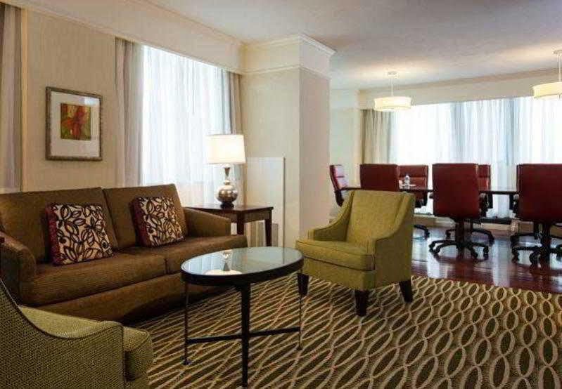 Hotel Washington Dulles Marriott